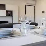 Apartament Vat 52 Sub 15