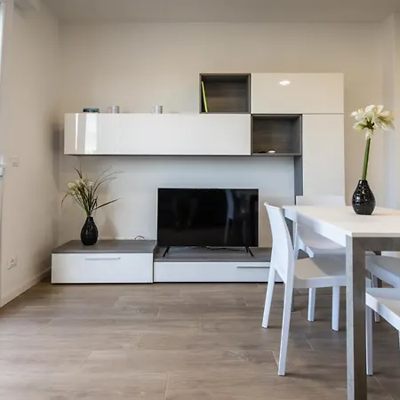 Italianway - Vat 52 Apartment Udine