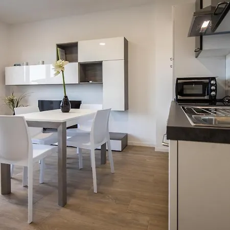 Daire Italianway - Vat 52