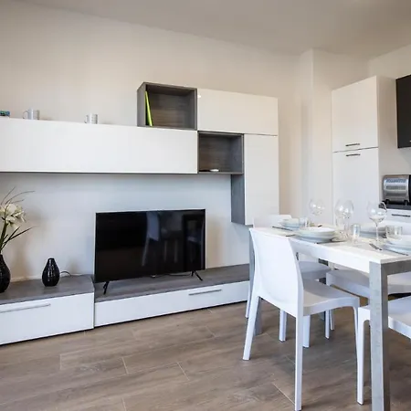 Italianway - Vat 52 Apartment *