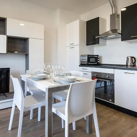 Italianway - Vat 52 Apartment *