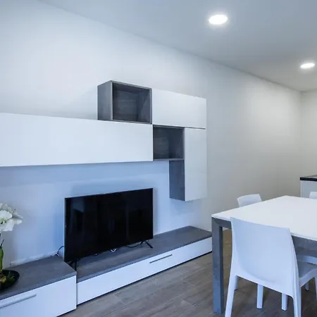 Apartment Italianway - Vat 52 *