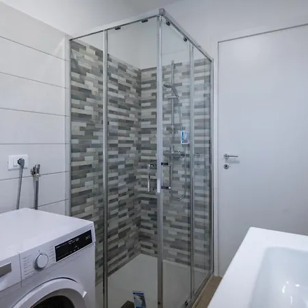 Apartment Italianway - Vat 52 *